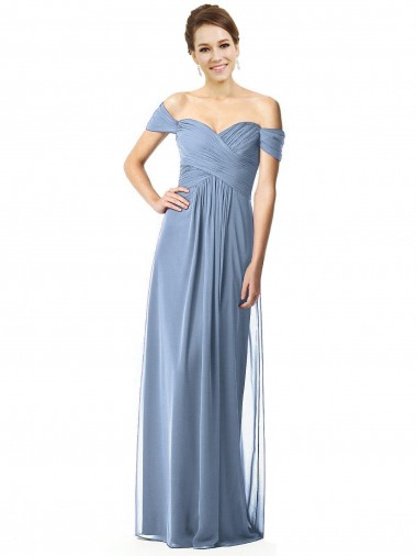 Mangas Curtas Fora do Ombro Chiffon Linha A Longo Azul Empoeirado Vestidos de Madrinha