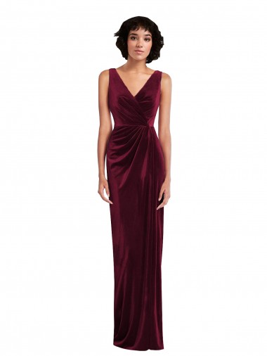 Sem Mangas Decote V Veludo Elástico Bainha Vestidos de Madrinha / Vestidos de Festa