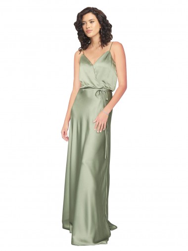 Sem Mangas Decote V Costas em V Cetim Sedoso Linha A Vestidos de Madrinha / Vestidos de Noite