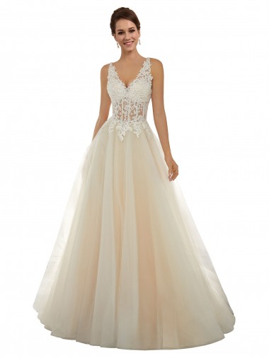 Sem Mangas Decote V Tule & Renda Linha A Vestido de Noiva Clássicos